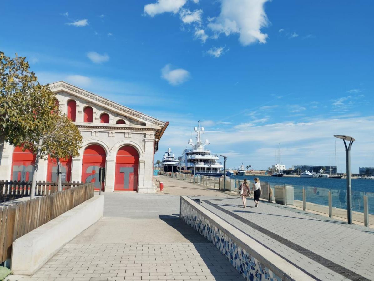 Port 1 Lägenhet Tarragona Exteriör bild